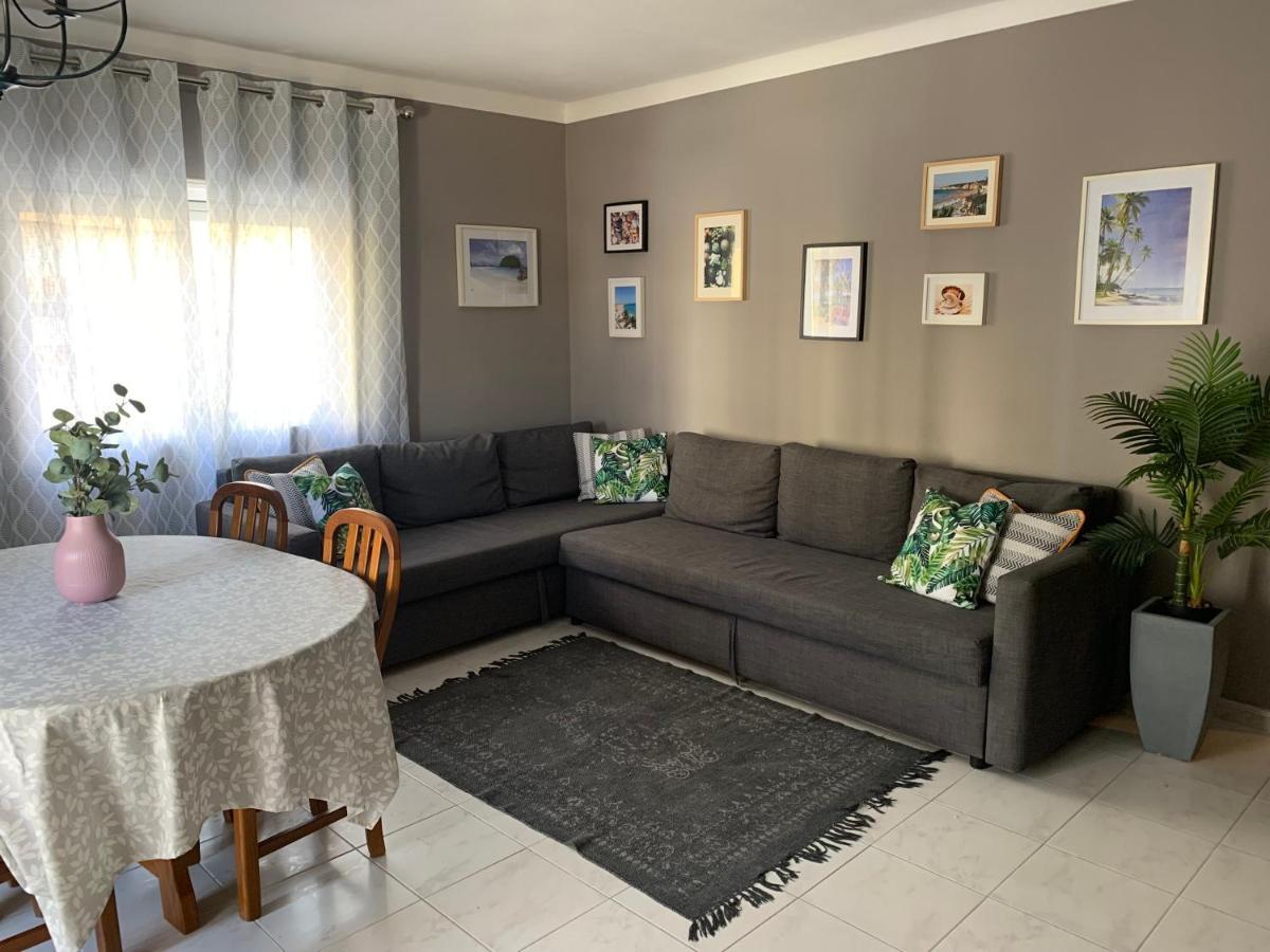 Apartamento Estrela Do Mar A 50 Metros Da Praia アルマカオ・デ・ペラ エクステリア 写真