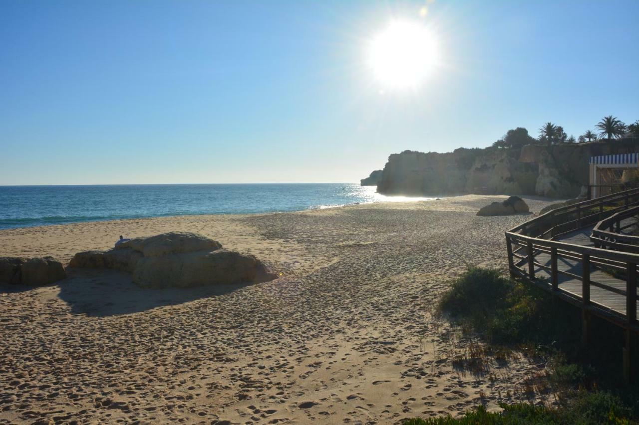 Apartamento Estrela Do Mar A 50 Metros Da Praia アルマカオ・デ・ペラ エクステリア 写真
